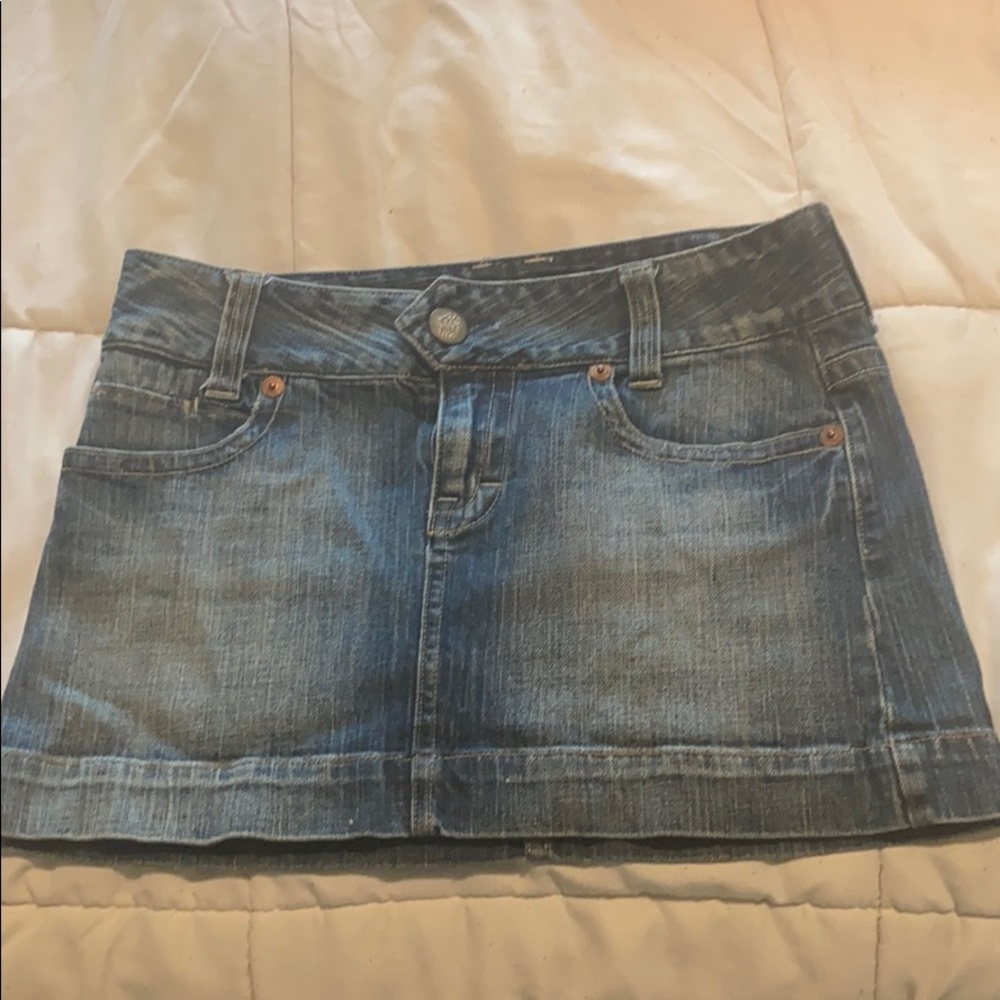 American eagle size 2 mini jean skirt